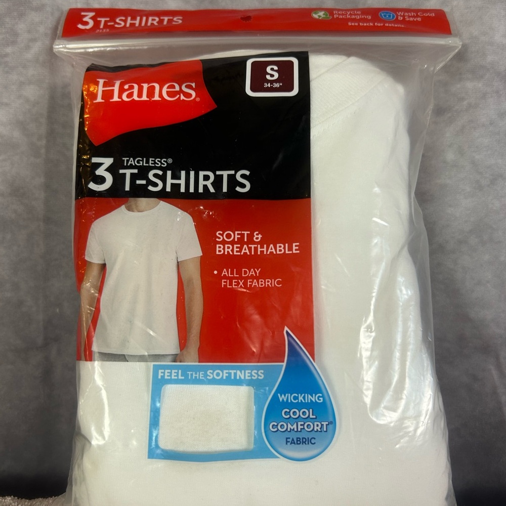 Hanes Premium 3pk Label Men's Crewneck Undershirt
Fit & style